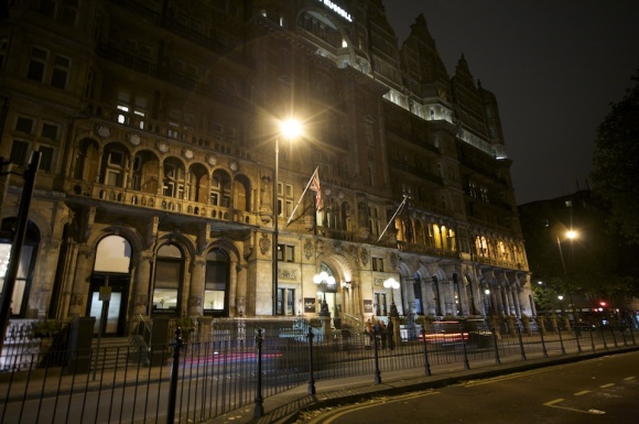 Hotel Russell London at night