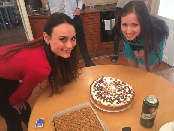 Anka & Naty with their cake